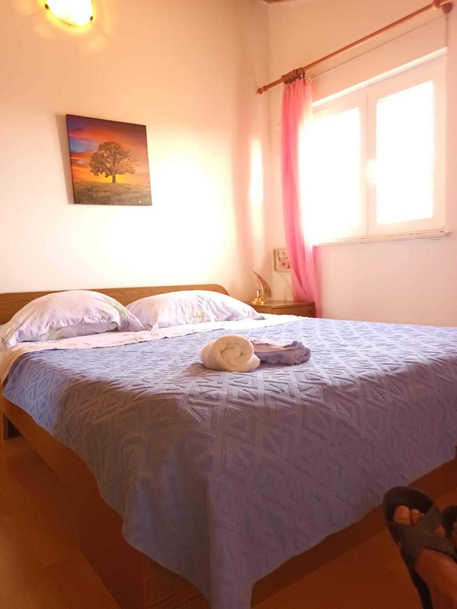 Apartments Bilo Near Primošten Pokoj fotografie